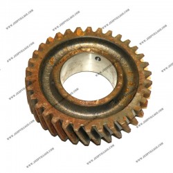 GEARBOX OUTPUT SHAFT GEAR (3rd) USED