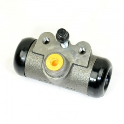 FRONT WHEEL CYLINDER - M38 & M38A1