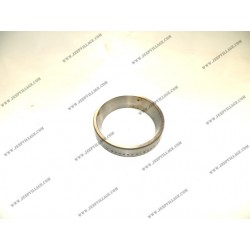 INTERMEDIATE BEARING CUP